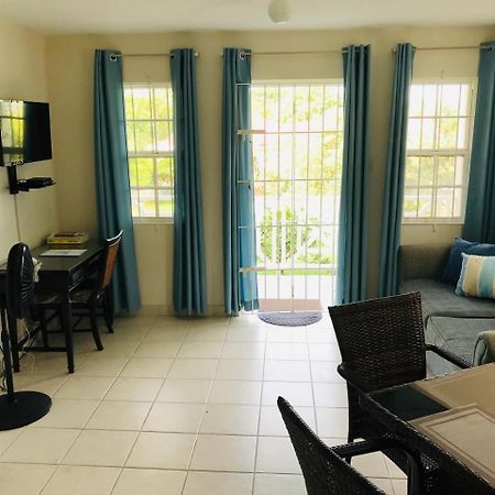 Turtle Ridge Apartments Saint James Bagian luar foto
